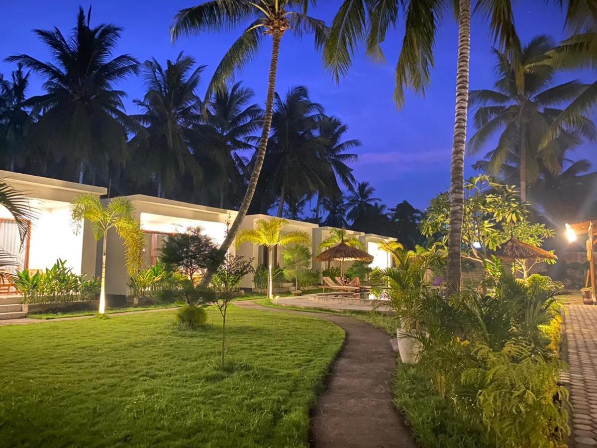 The Kebon Lombok Hotell Kuta  Exteriör bild